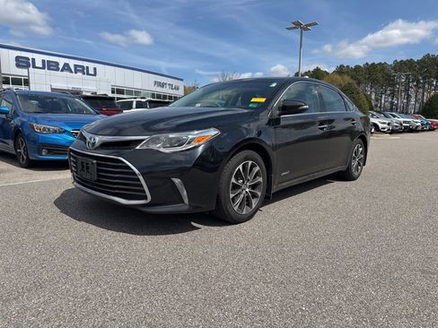 Used 2016 Toyota Avalon XLE Plus image 1