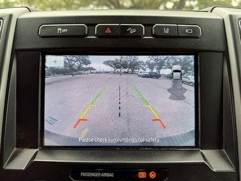 Used 2020 Ford F250 XLT w/ XLT Premium Package image 15