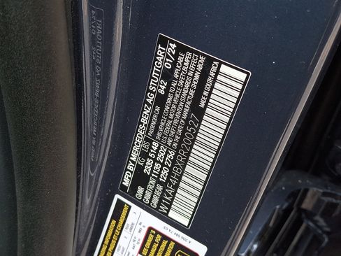 Used 2024 Mercedes-Benz C 300 4MATIC Sedan image 26