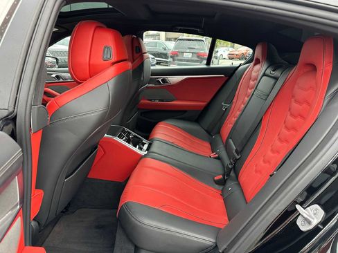 Used 2025 BMW M850i xDrive image 18