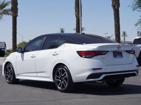 Used 2025 Nissan Sentra SR w/ Trunk Package image 3
