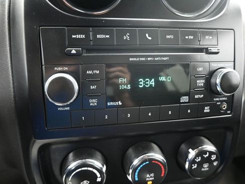 Used 2016 Jeep Compass Sport w/ Power Value Group image 13