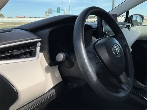 Certified 2026 Toyota Corolla LE image 10