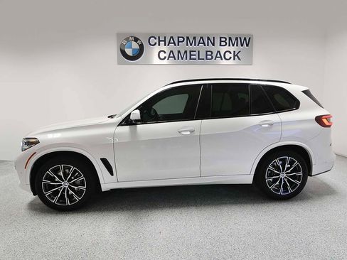 Used 2023 BMW X5 xDrive40i w/ M Sport Package image 3