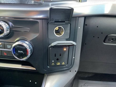 New 2025 Ford F150 Lariat w/ Equipment Group 501A Mid image 59