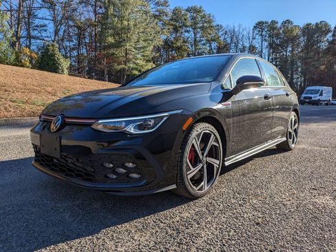 New 2024 Volkswagen GTI SE image 8