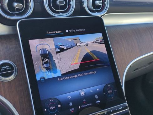 Used 2025 Mercedes-Benz GLC 350e 4MATIC image 14