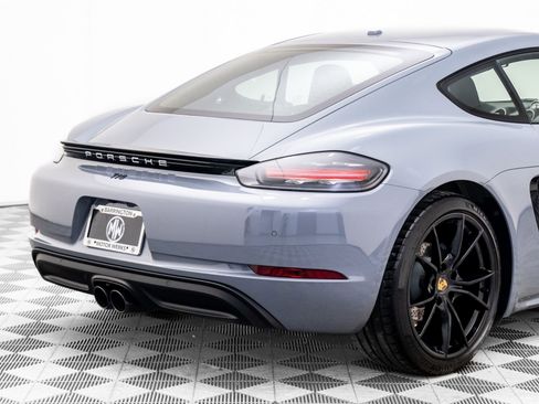 Certified 2024 Porsche 718 Cayman image 34