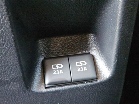 Used 2022 Toyota 4Runner TRD Pro AWD/4WD image 15