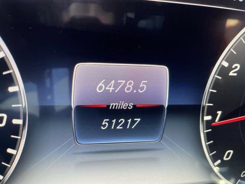Used 2020 Mercedes-Benz E 350 Sedan image 12