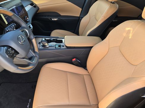 New 2026 Lexus RX 350 350 Premium+ image 9