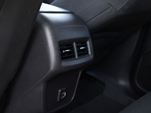 Used 2021 Chevrolet Equinox LT image 15