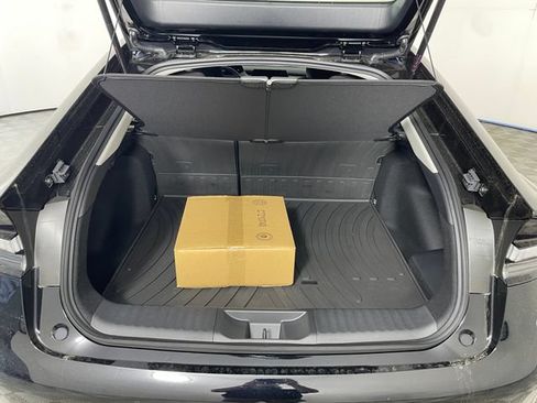 New 2026 Toyota Prius Plug-In Hybrid FWD image 7