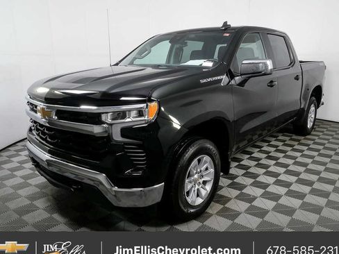 Certified 2025 Chevrolet Silverado 1500 LT AWD/4WD image 25