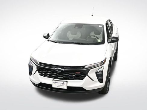 Used 2024 Chevrolet Trax RS image 23