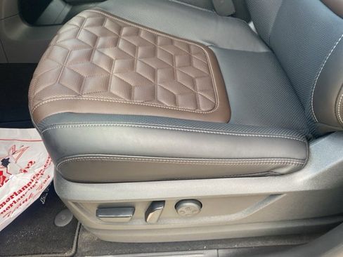 New 2025 Nissan Armada Platinum w/ Convenience Package image 18