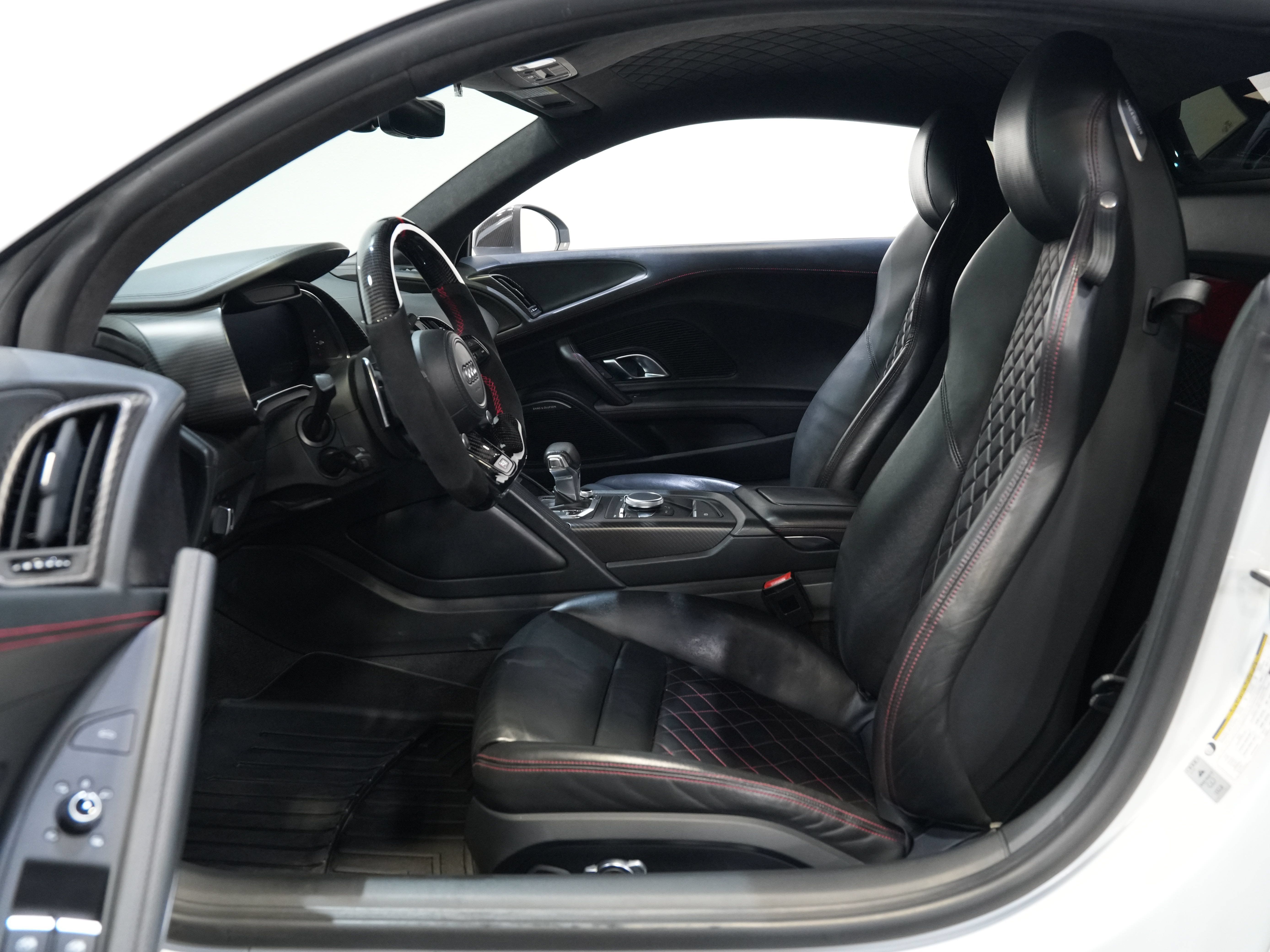 Used 2017 Audi R8 V10 plus AWD/4WD image 34