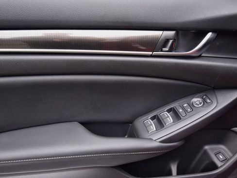 Used 2022 Honda Accord Sport image 27