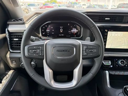 New 2026 GMC Sierra 1500 Denali w/ Denali Reserve Package AWD/4WD image 10