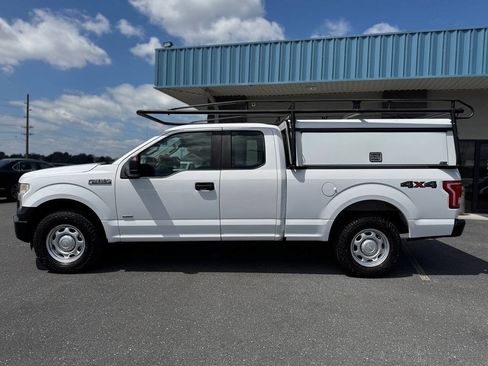 Used 2015 Ford F150 XL w/ Equipment Group 101A Mid AWD/4WD image 40