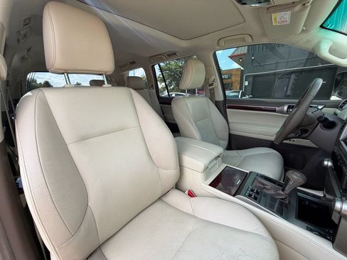 Used 2012 Lexus GX 460 AWD/4WD image 39