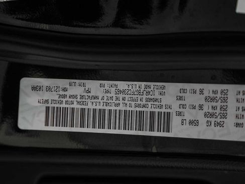 Used 2015 Jeep Grand Cherokee Limited image 31