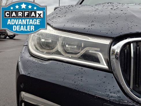 Used 2016 BMW 750i xDrive image 12