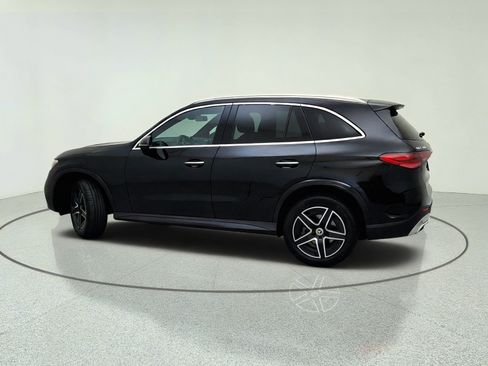 Used 2026 Mercedes-Benz GLC 300 image 13