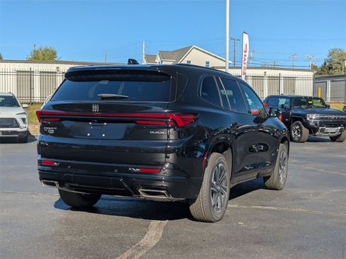 New 2026 Buick Enclave Sport Touring w/ Power Package image 4