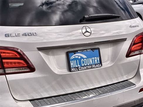 Used 2019 Mercedes-Benz GLE 400 4MATIC image 13