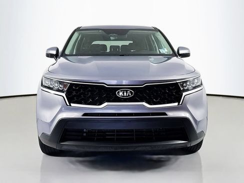 Used 2021 Kia Sorento LX FWD image 2