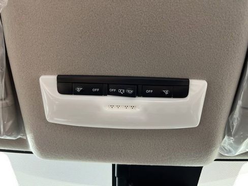 New 2025 Nissan Versa S w/ Trunk Package image 34