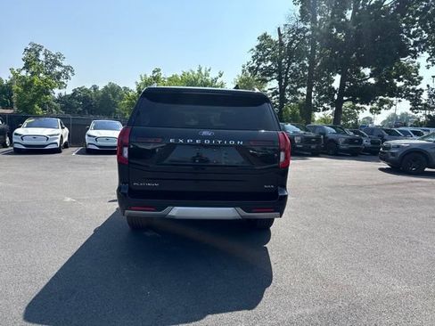 Certified 2025 Ford Expedition Max Platinum AWD/4WD image 8