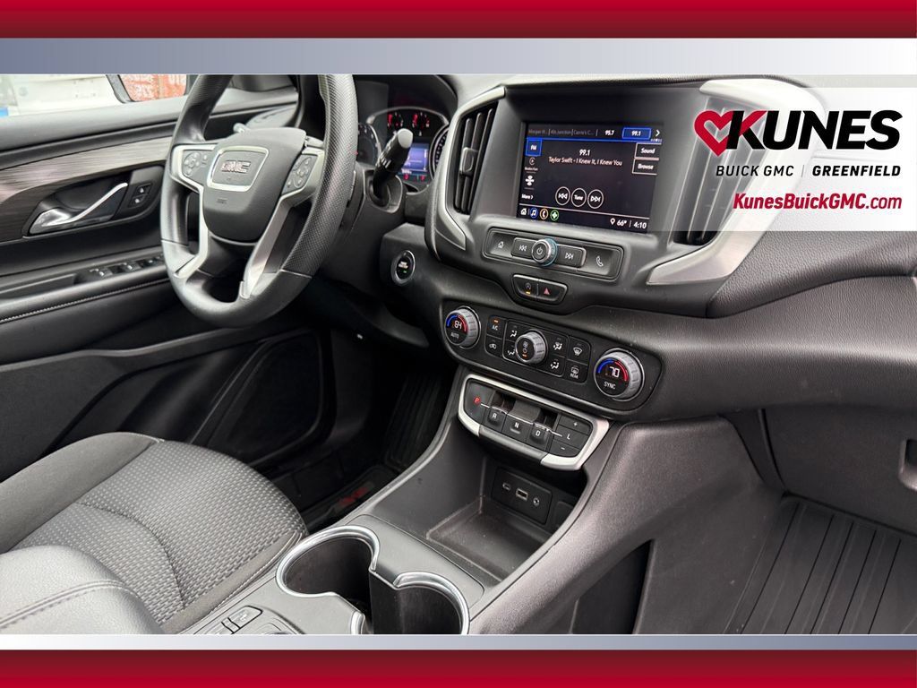 Used 2022 GMC Terrain SLE w/ Driver Convenience Package AWD/4WD image 38