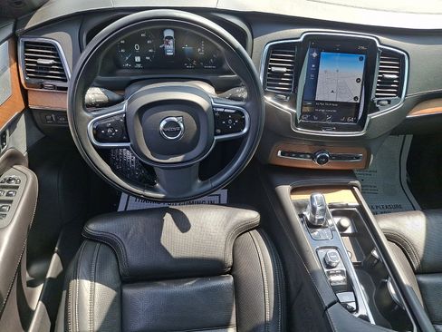 Used 2017 Volvo XC90 T8 Excellence AWD/4WD image 11