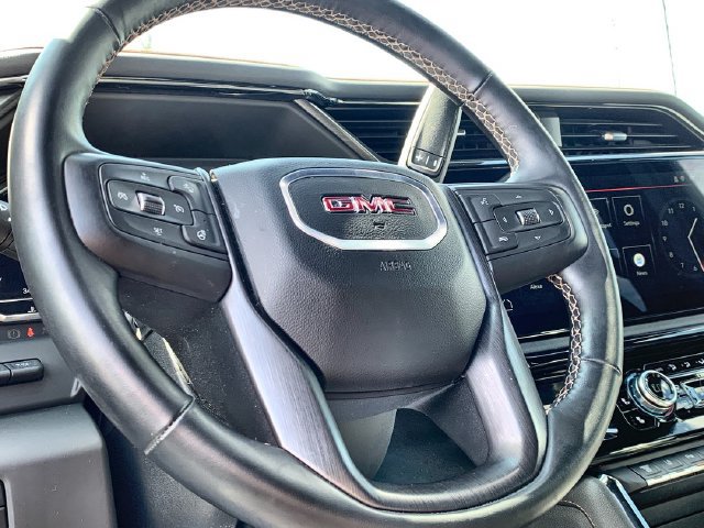 Used 2025 GMC Sierra 2500 AT4 w/ AT4 Premium Plus Package AWD/4WD image 18