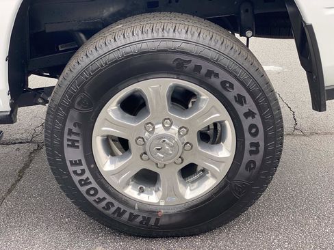 Used 2025 RAM 2500 Big Horn image 17