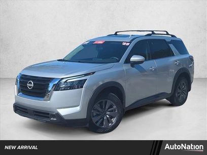 Used 2025 Nissan Pathfinder SV w/ SV Premium Package