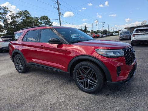 Used 2026 Ford Explorer ST w/ Sun And Sound Package AWD/4WD image 2