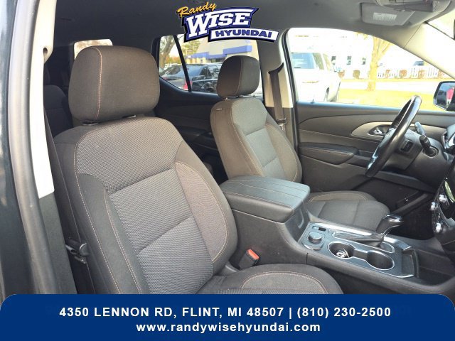 Used 2019 Chevrolet Traverse LT FWD image 29