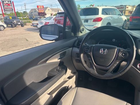 Used 2018 Honda Pilot EX-L image 17