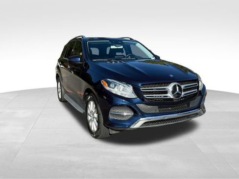 Used 2016 Mercedes-Benz GLE 300d 4MATIC image 7