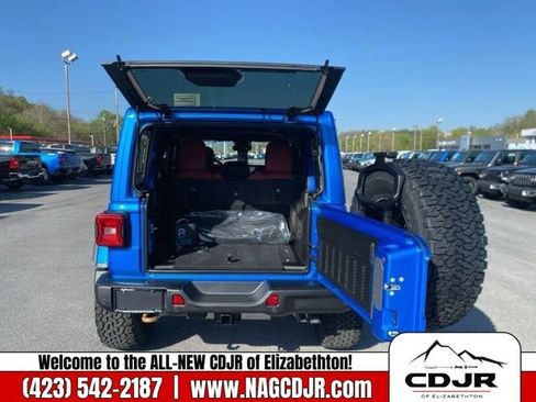 New 2024 Jeep Wrangler Rubicon 392 image 16