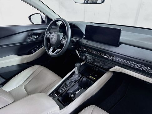 Used 2023 Honda Accord Touring image 28