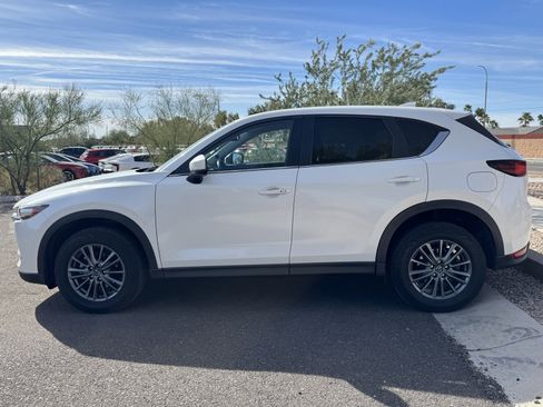 Used 2017 MAZDA CX-5 Touring w/ Preferred Equipment Package image 6