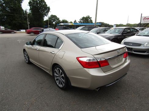 Used 2013 Honda Accord Sport image 5