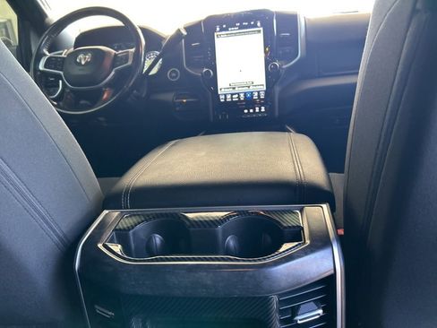 Used 2021 RAM 2500 Big Horn w/ Level 2 Equipment Group image 33