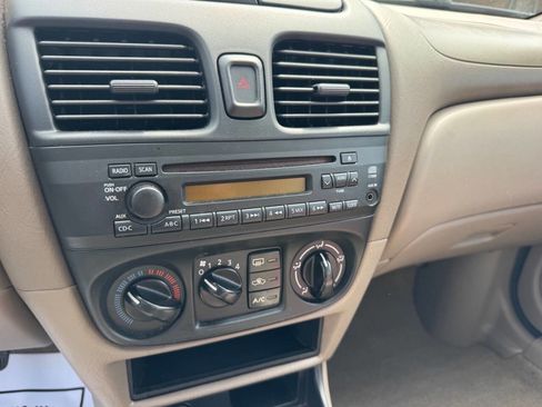 Used 2006 Nissan Sentra 1.8 S FWD image 8