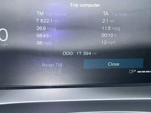 Used 2023 Volvo XC60 B5 Plus w/ Climate Package image 22