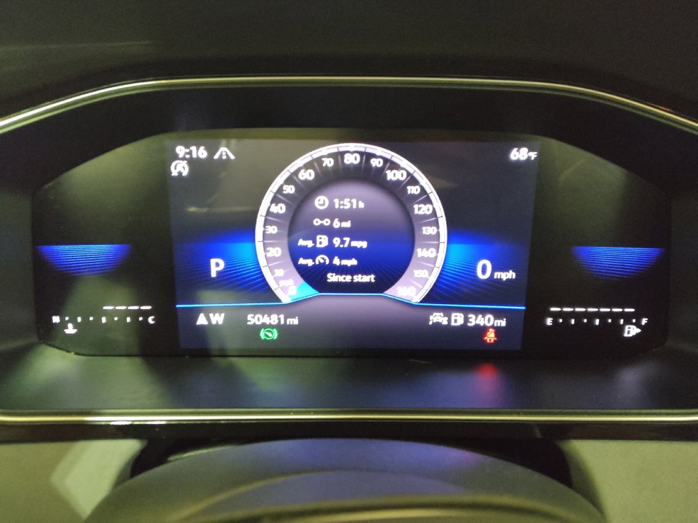 Used 2025 Volkswagen Jetta SE FWD image 23